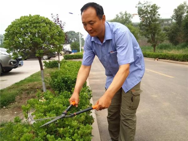 榜样的力量 || 樊茂东:以校为家 默默耕耘