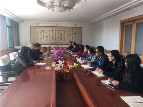 校领导一行深入南校区调研学生工作