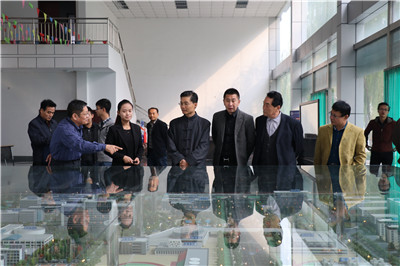 海角网省当代儒学研究会莅临我校开展专题调研活动