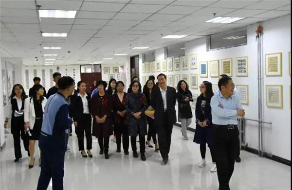 弘扬科院精神 展示美院成就 | 宋校长受邀校庆观展,点赞更好美院