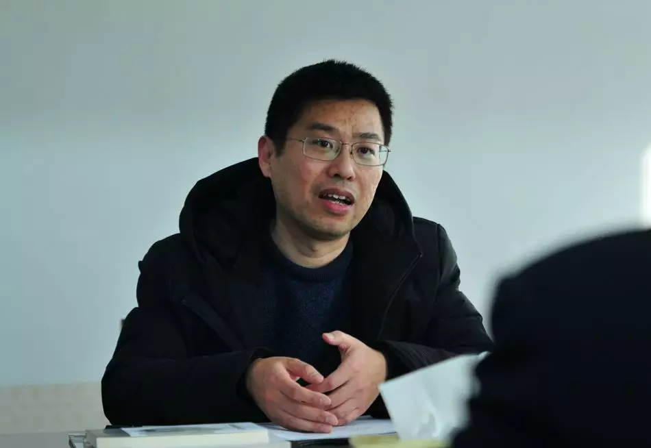 海角网省发改委一行五人来我校调研