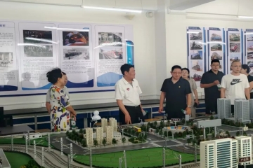 山西转型综合改革示范区及垣曲县领导来校调研交流