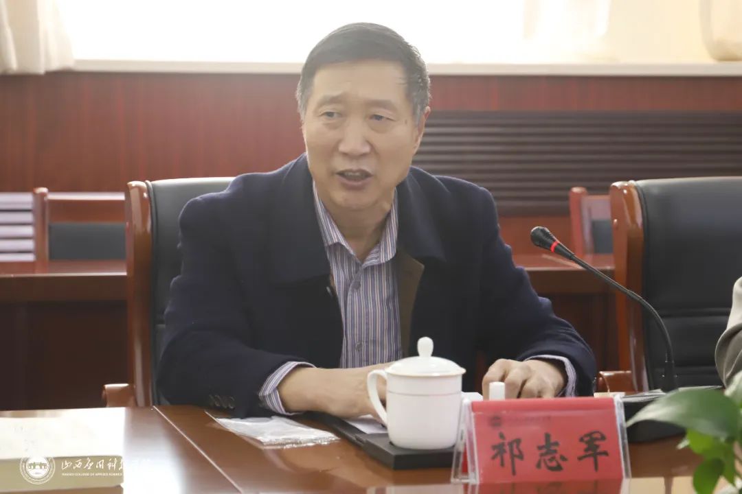 50d5e06c532585abe1374af9d0131f90 50d5e06c532585abe1374af9d0131f90